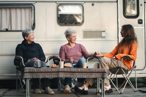 Quelles sont les activités offertes durant les séjours en camping Île de Ré ?